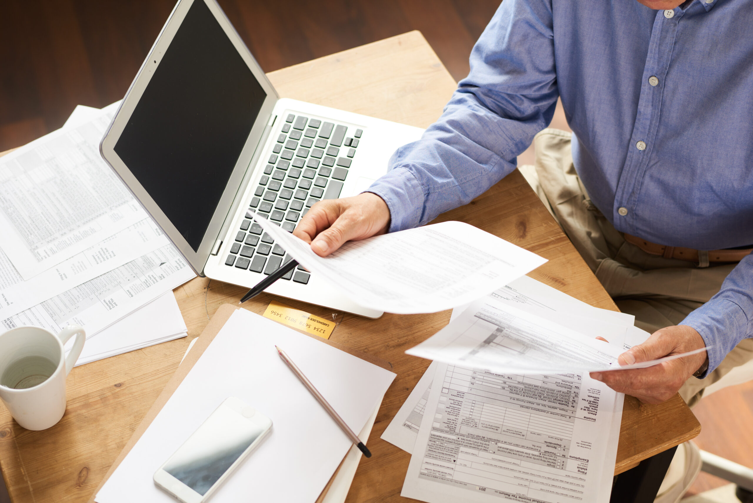 5 Signs It's Time to Outsource Your Bookkeeping